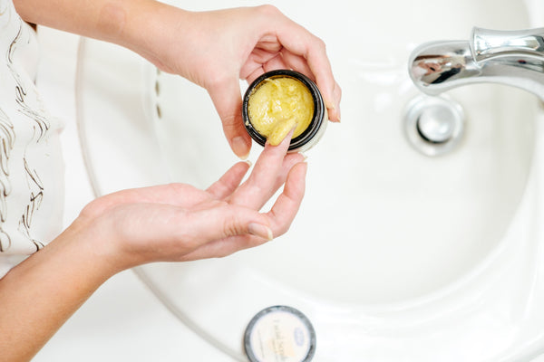 Facial Scrub {maize & clay}